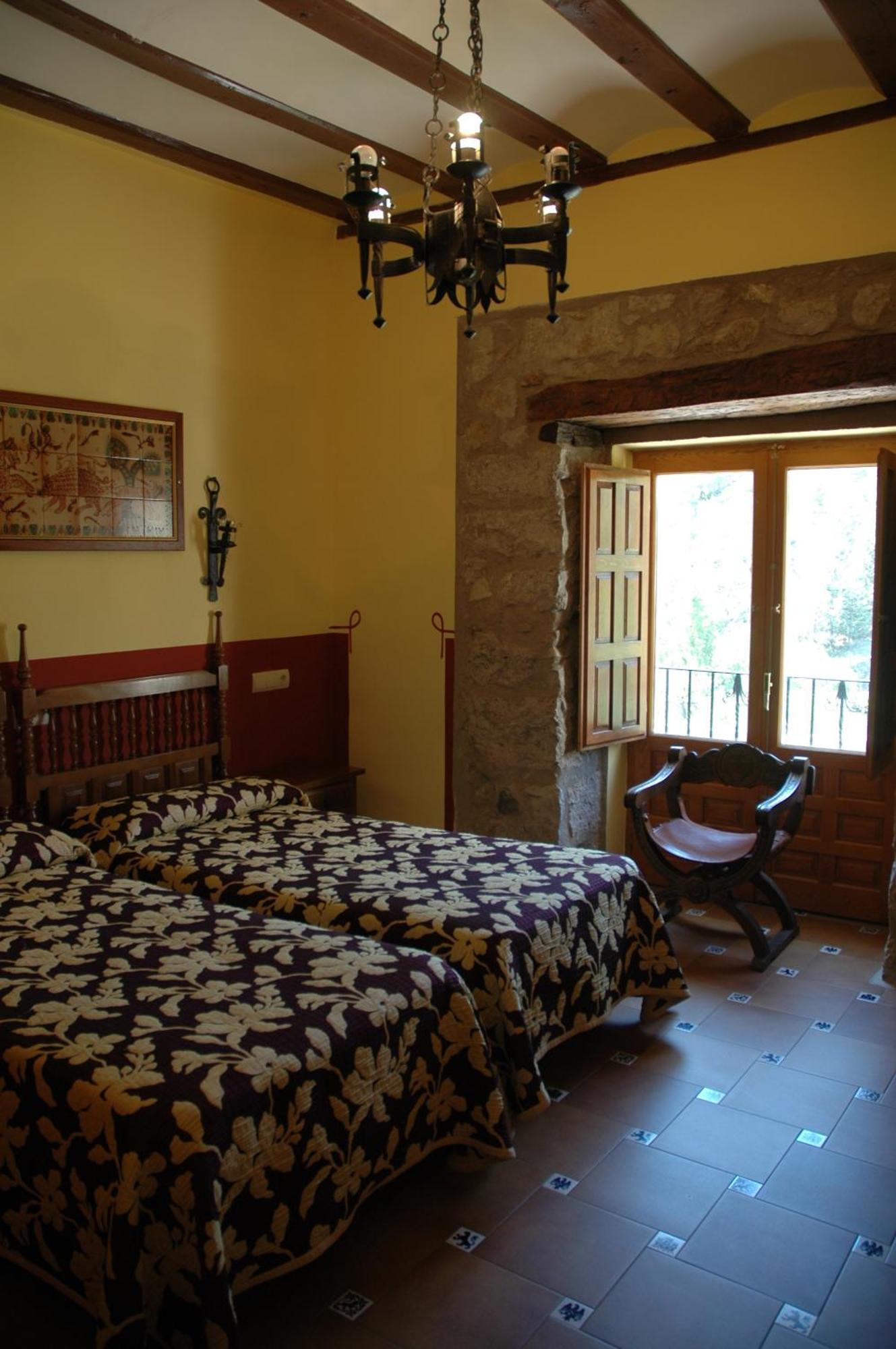 Hotel Arabia Albarracín エクステリア 写真