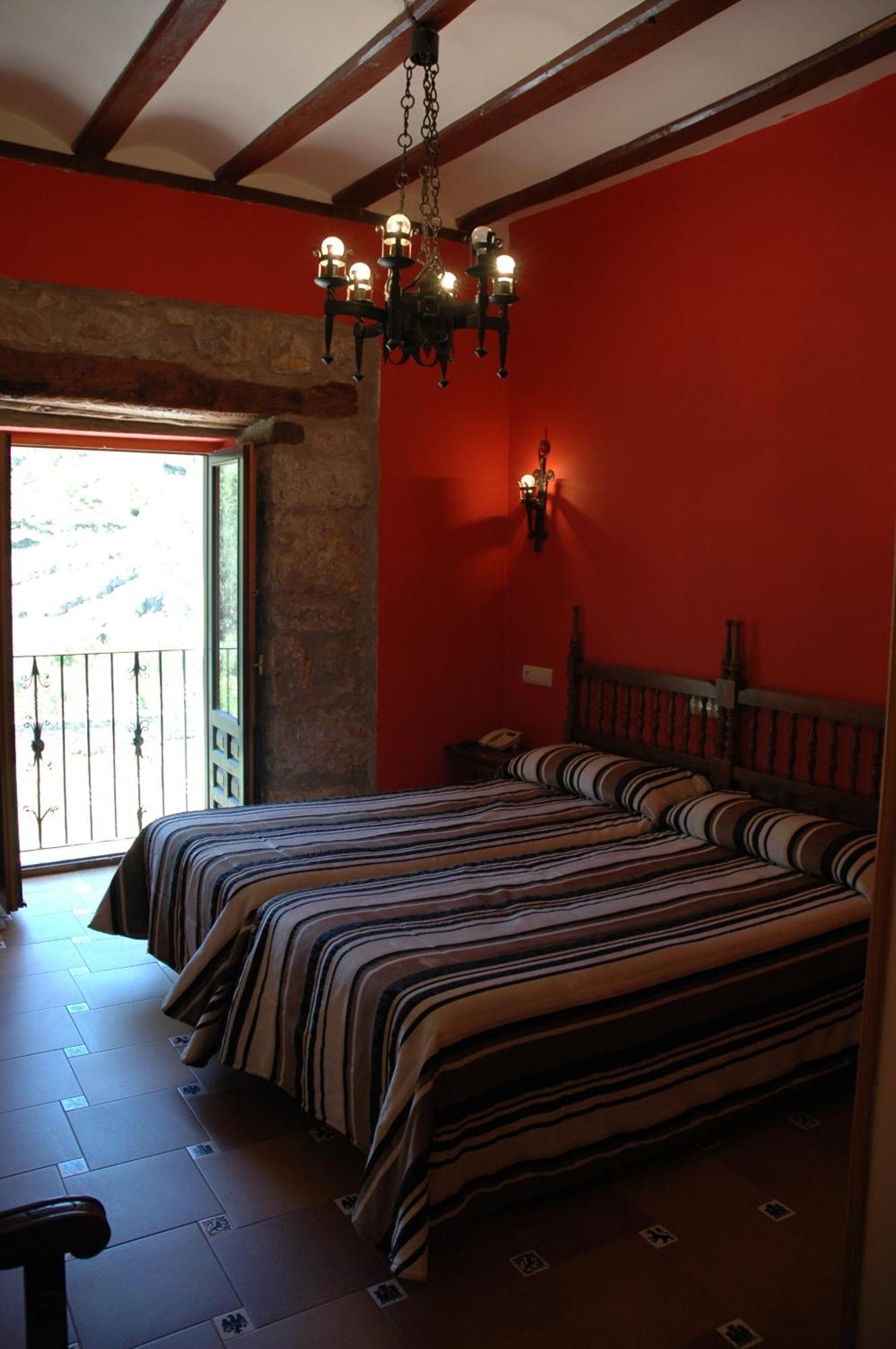 Hotel Arabia Albarracín エクステリア 写真